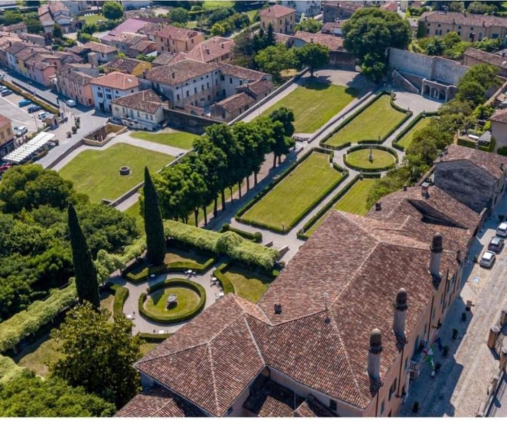 Pace, Luminosita E Comodita A Due Passi Dal Garda Вольта-Мантована Екстер'єр фото